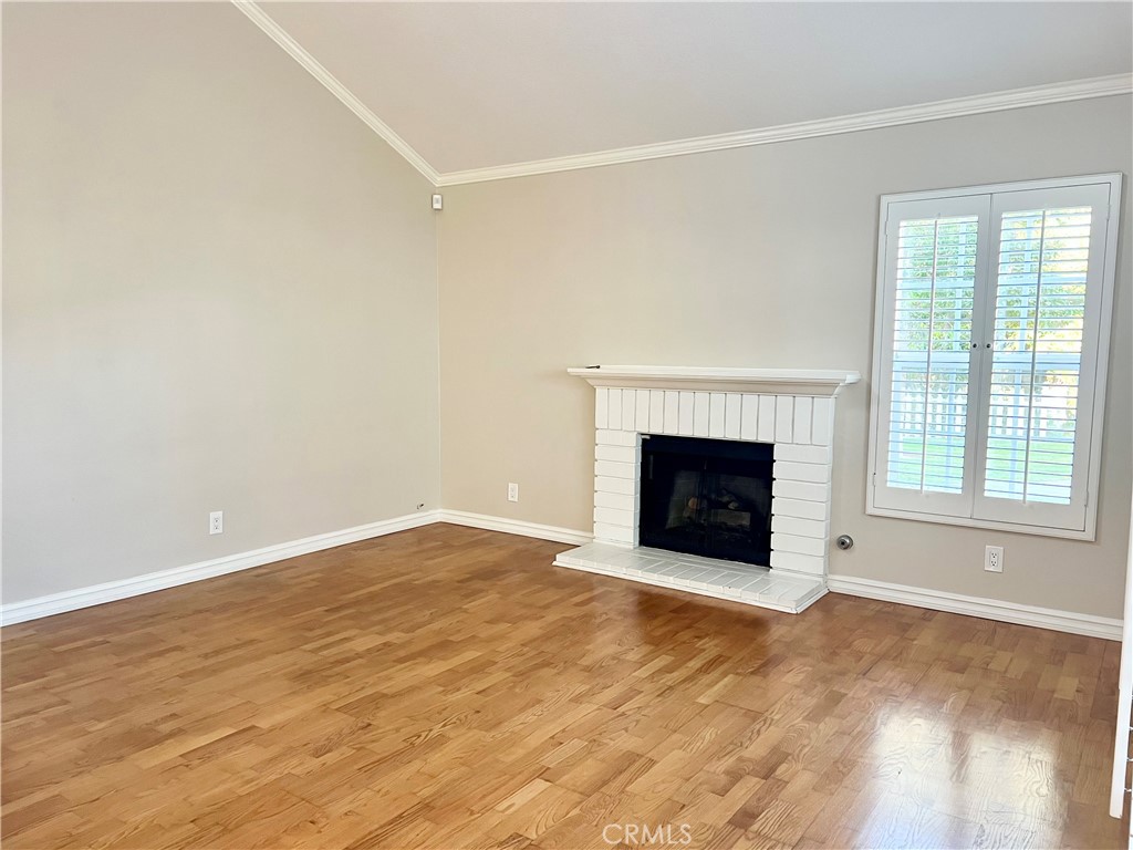 MLS #OC25257761 image #3