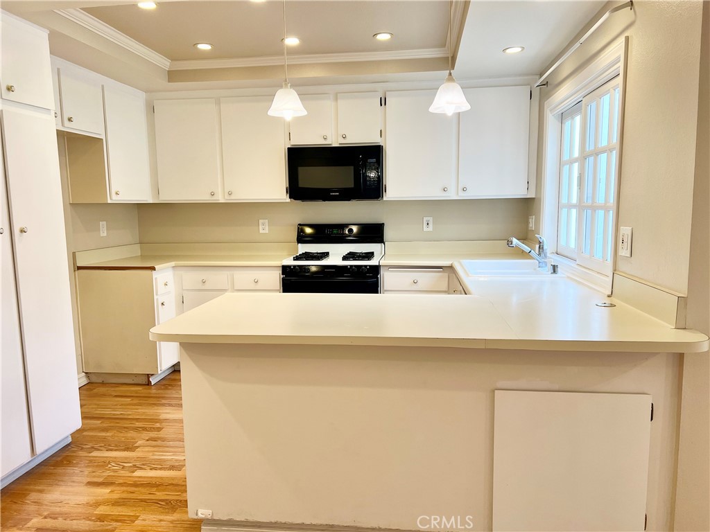 MLS #OC25257761 image #9