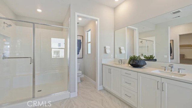 MLS #OC25257776 image #15