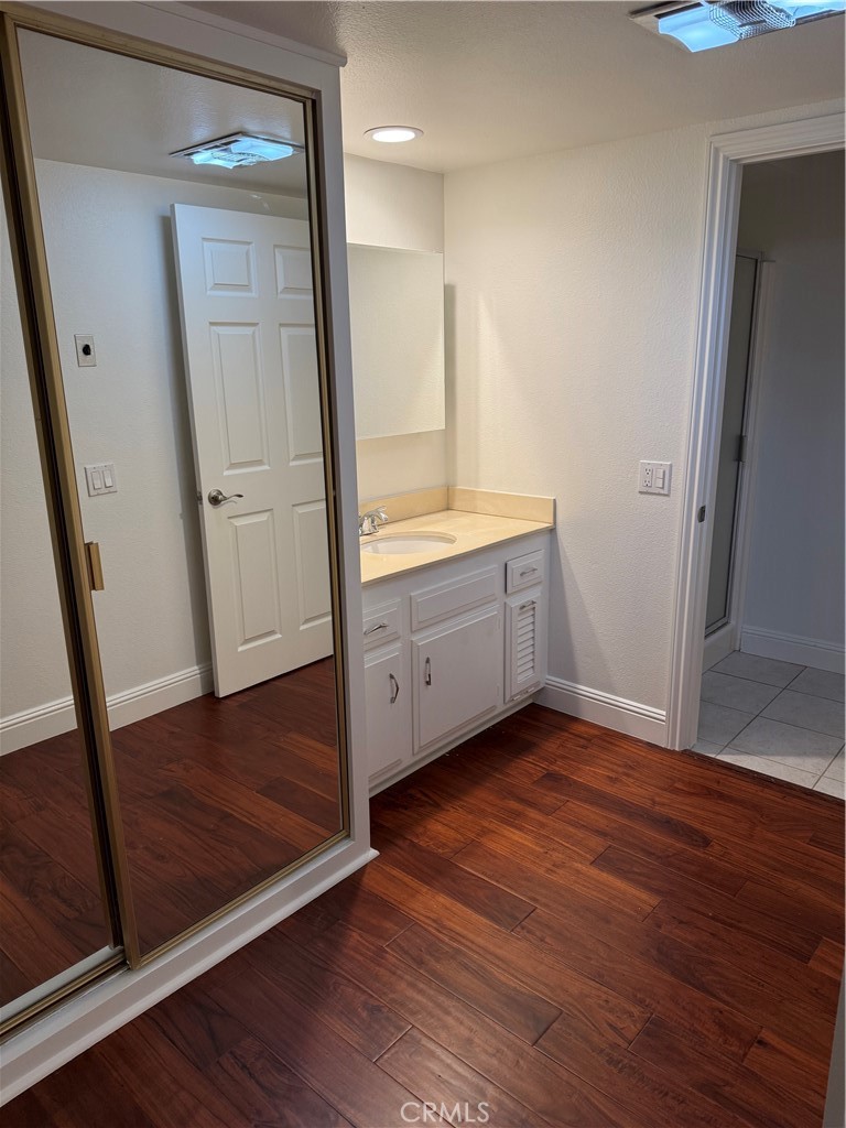 MLS #OC25257829 image #5