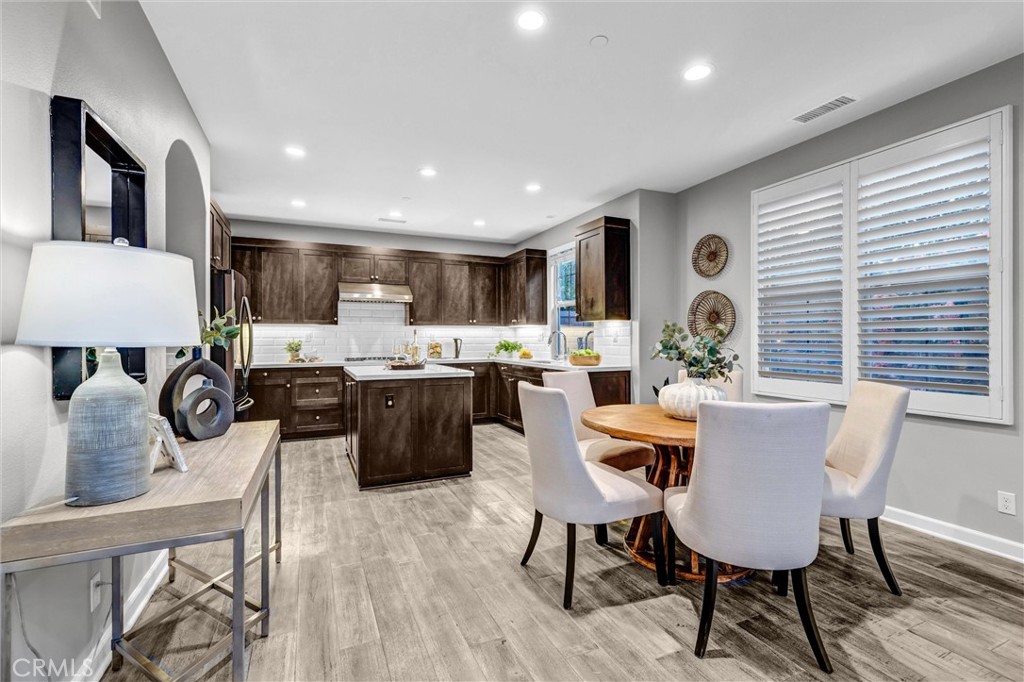 MLS #OC25257840 image #9