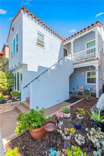 MLS #OC25257850 image #1