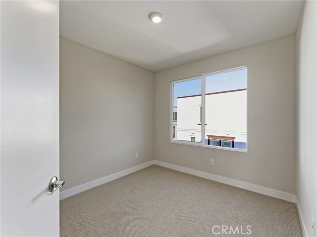 MLS #OC25257853 image #15