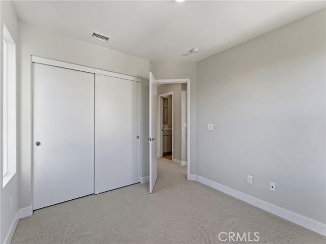 MLS #OC25257853 image #16