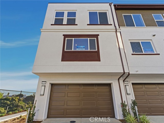 MLS #OC25257853 image #19