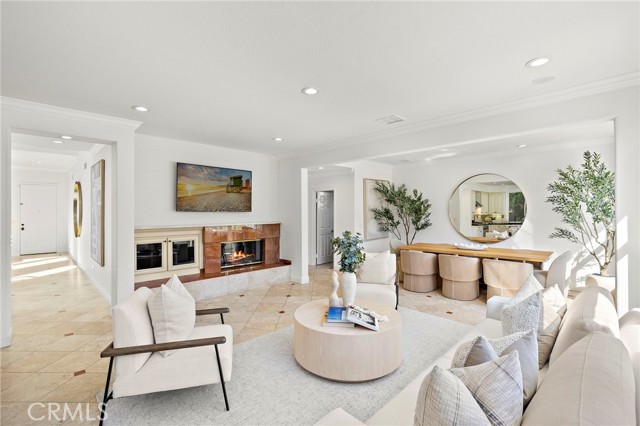 MLS #OC25257856 image #14