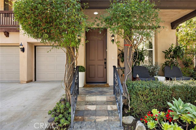 MLS #OC25257856 image #2