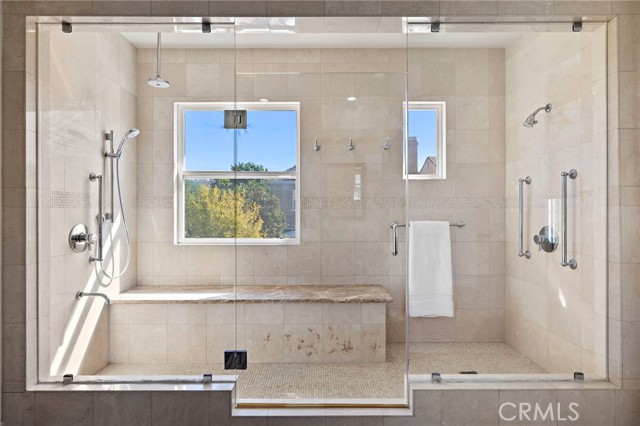 MLS #OC25257856 image #26