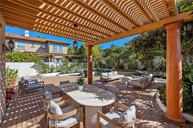 MLS #OC25257856 image #32