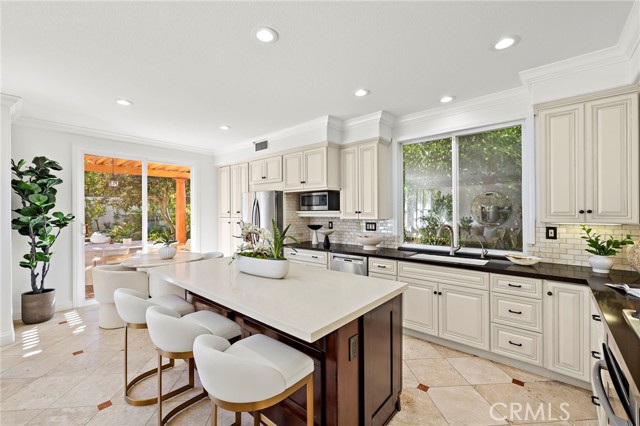 MLS #OC25257856 image #7