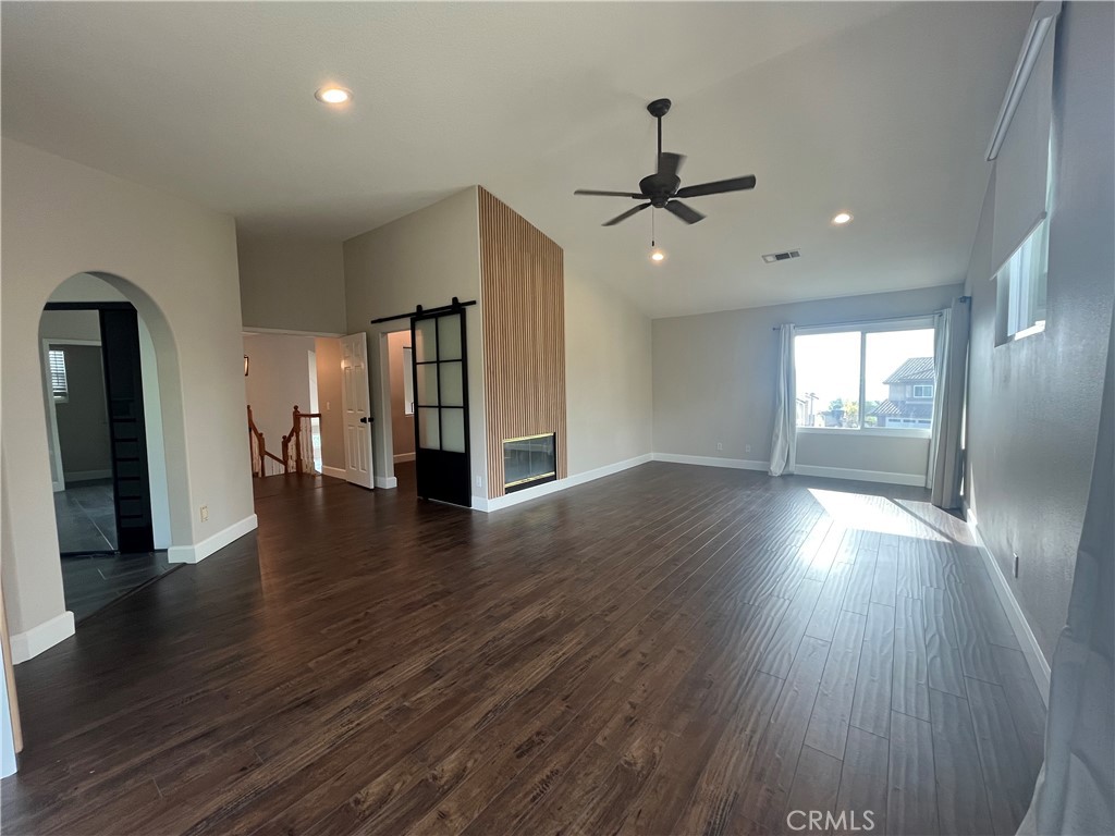 MLS #OC25257884 image #31