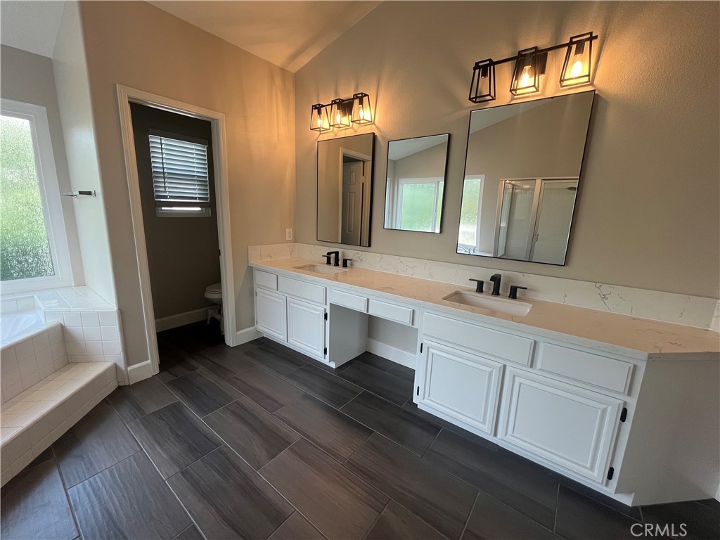 MLS #OC25257884 image #36