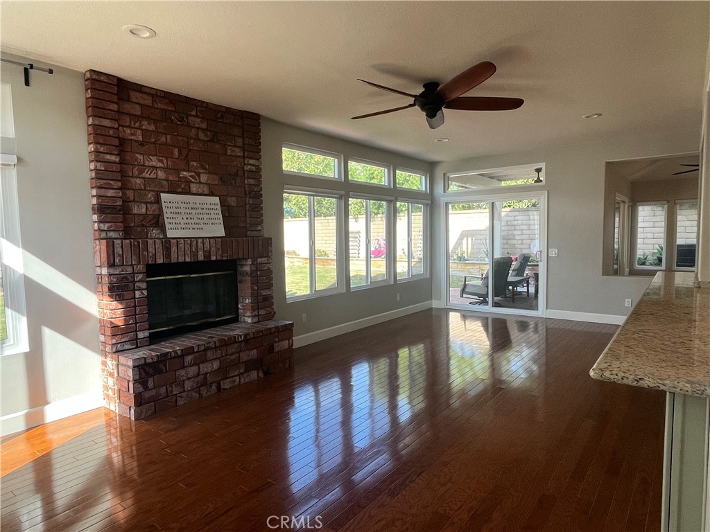 MLS #OC25257884 image #8