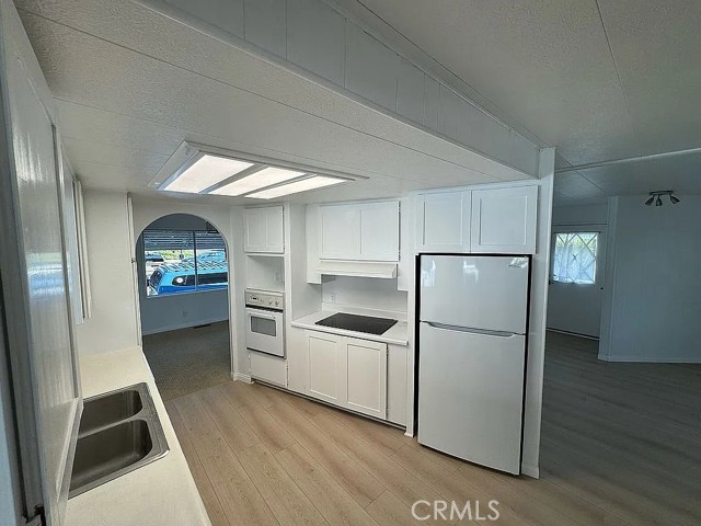 MLS #OC25257886 image #9