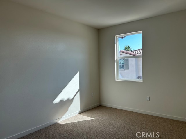 MLS #OC25218233 image #15