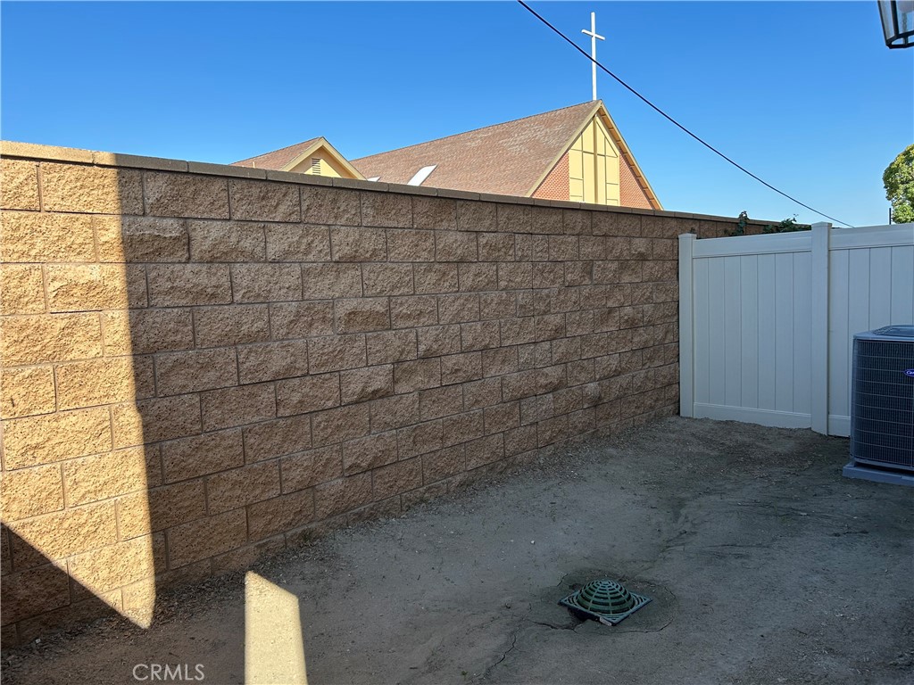 MLS #OC25257917 image #25