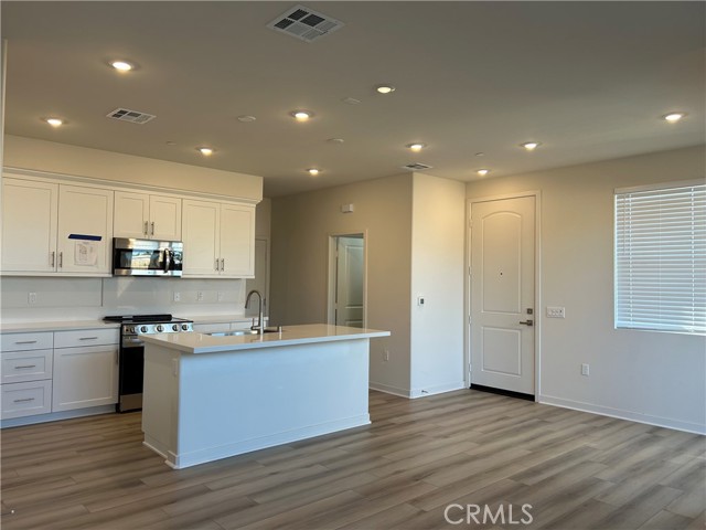 MLS #OC25218233 image #7