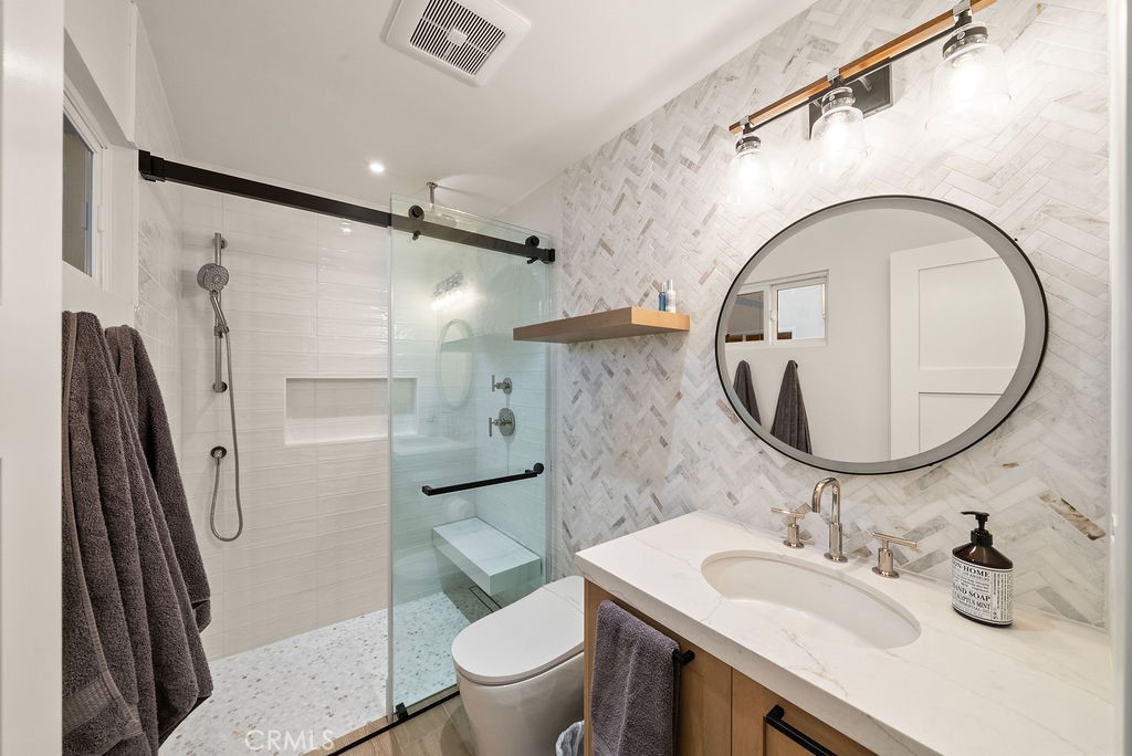 MLS #OC25257927 image #8