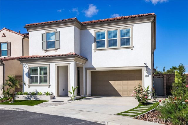 MLS #OC25257950 image #1