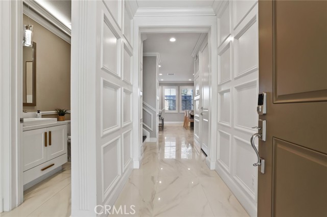 MLS #OC25257950 image #2