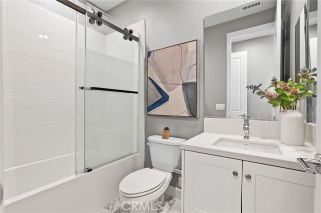 MLS #OC25257950 image #21