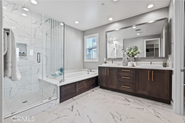 MLS #OC25257950 image #26