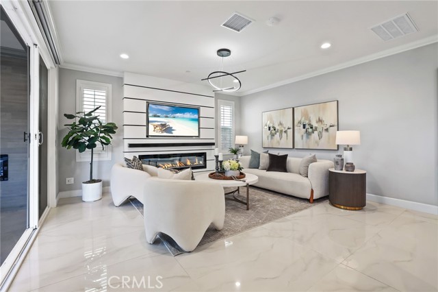 MLS #OC25257950 image #6