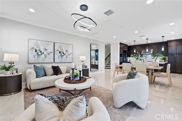 MLS #OC25257950 image #8