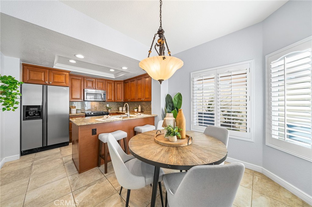 MLS #OC25257951 image #11