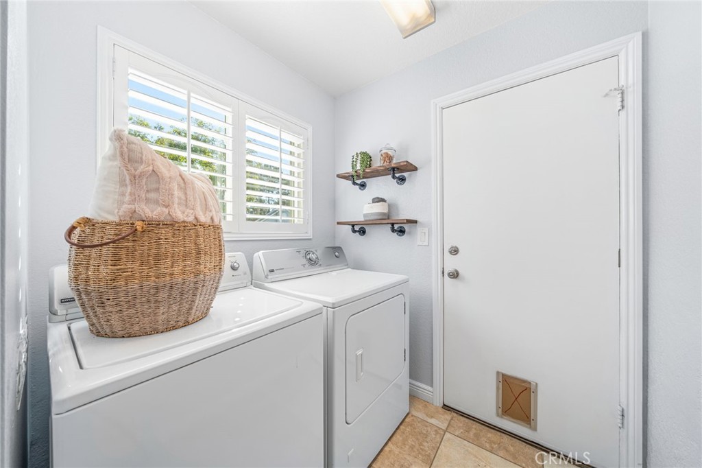 MLS #OC25257951 image #27