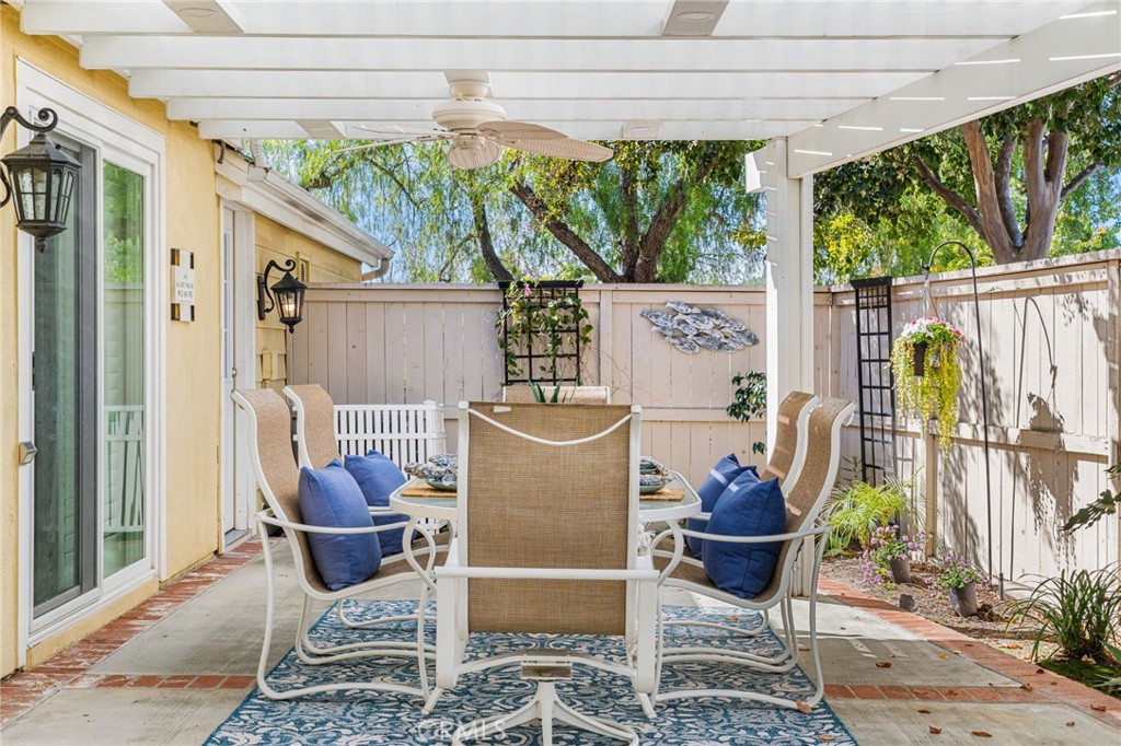 MLS #OC25257951 image #31