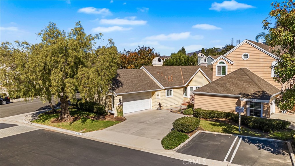 MLS #OC25257951 image #38