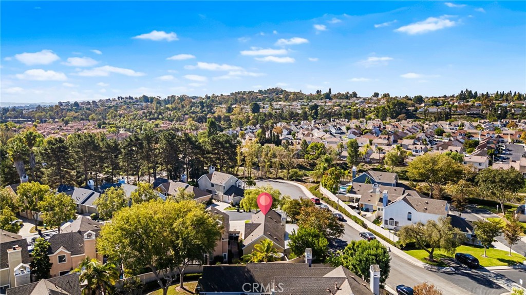 MLS #OC25257951 image #40