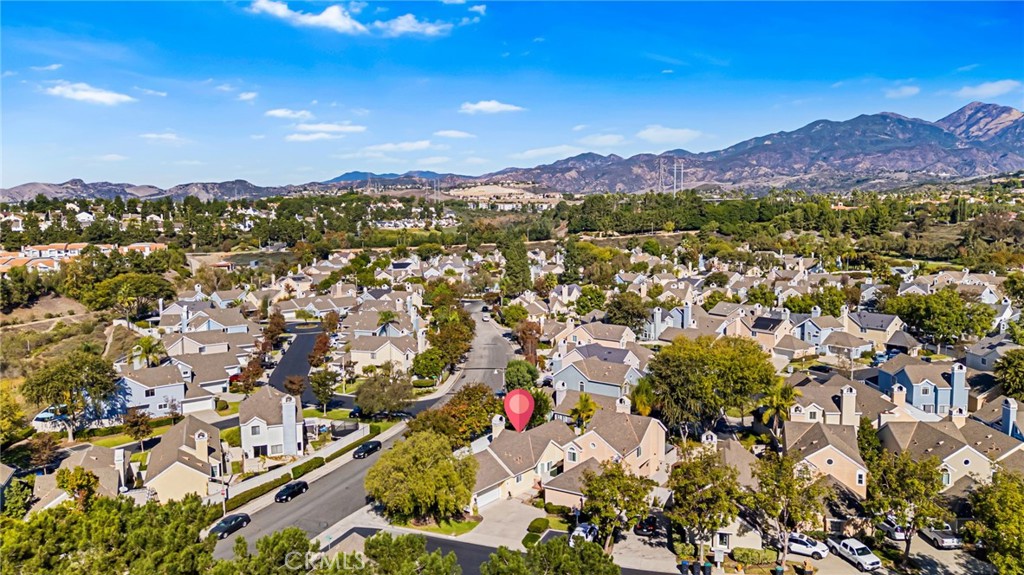 MLS #OC25257951 image #41