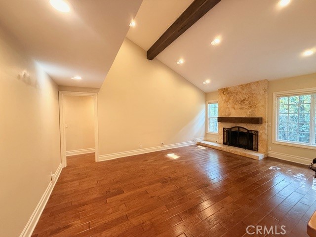 MLS #OC25257965 image #1