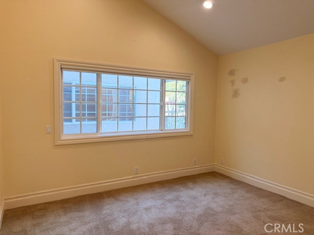 MLS #OC25257965 image #11