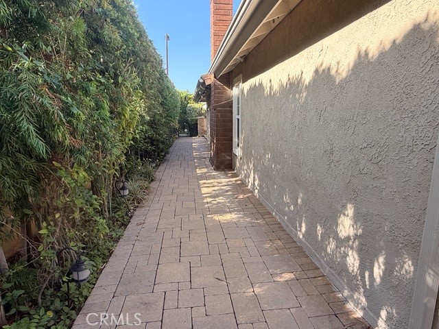 MLS #OC25257965 image #14