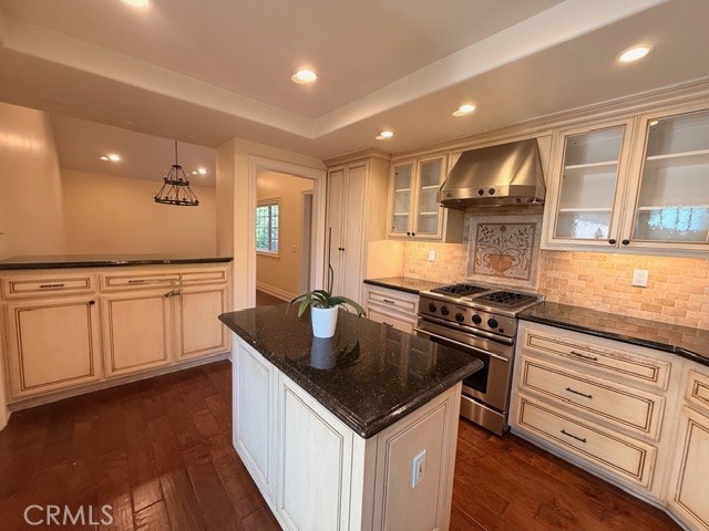 MLS #OC25257965 image #5