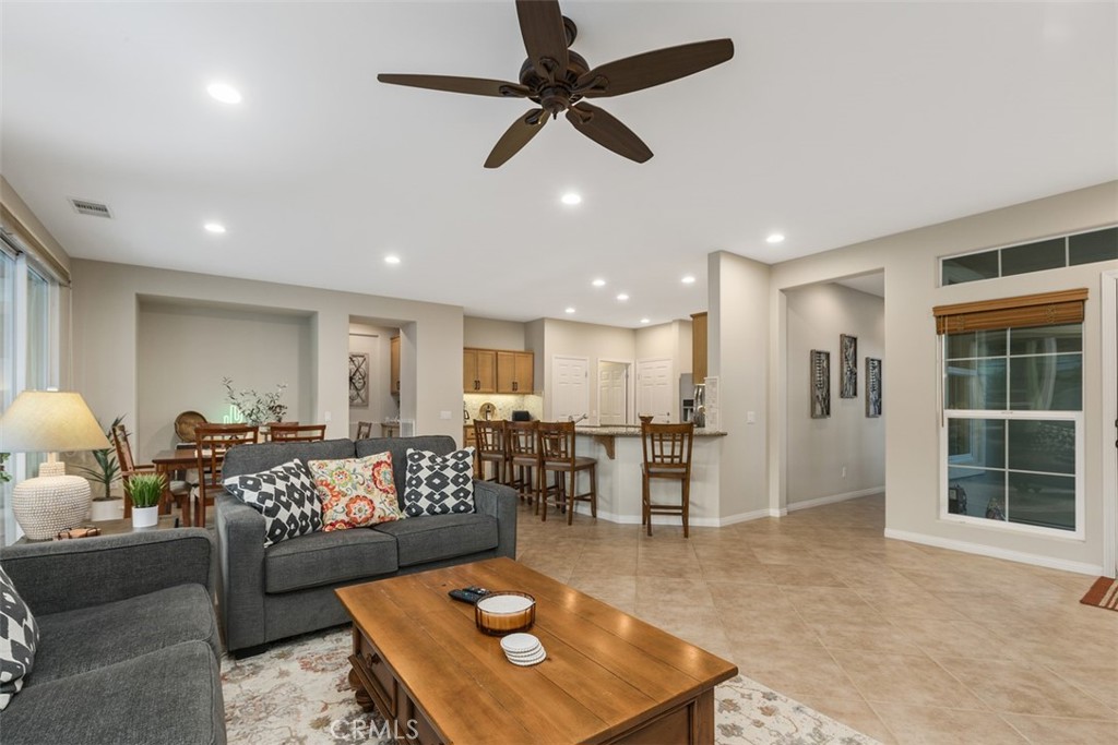 MLS #OC25258000 image #7