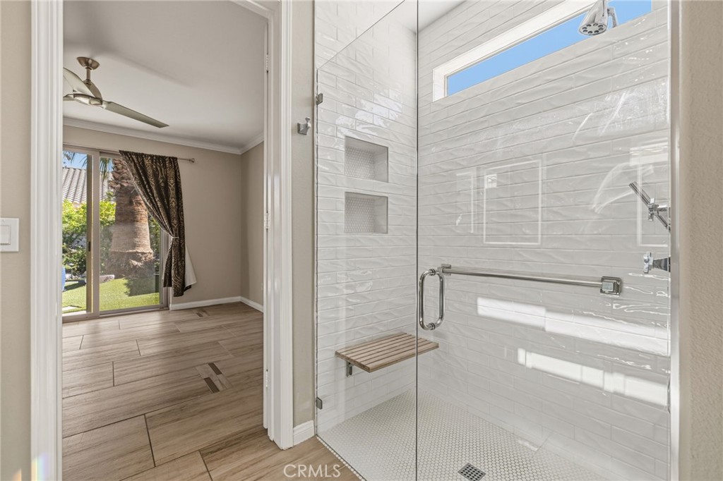 MLS #OC25258134 image #23