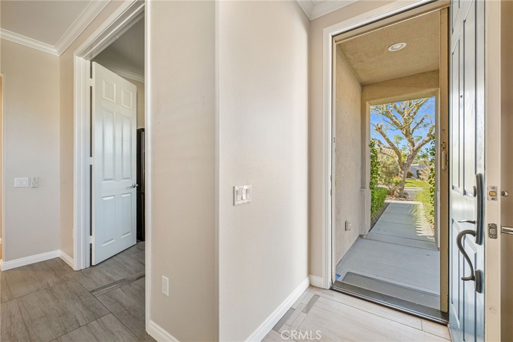 MLS #OC25258134 image #31