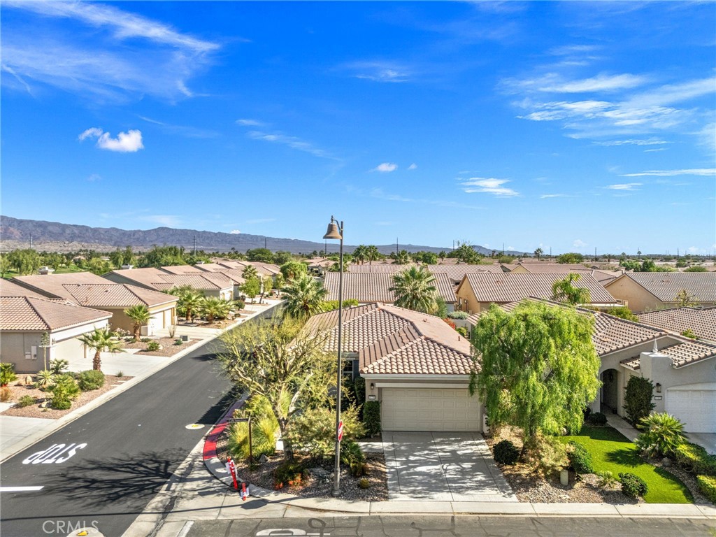 MLS #OC25258134 image #40