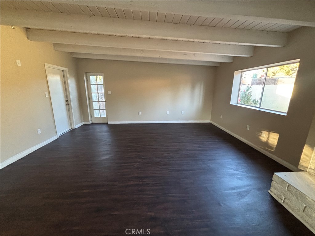 MLS #OC25258145 image #8