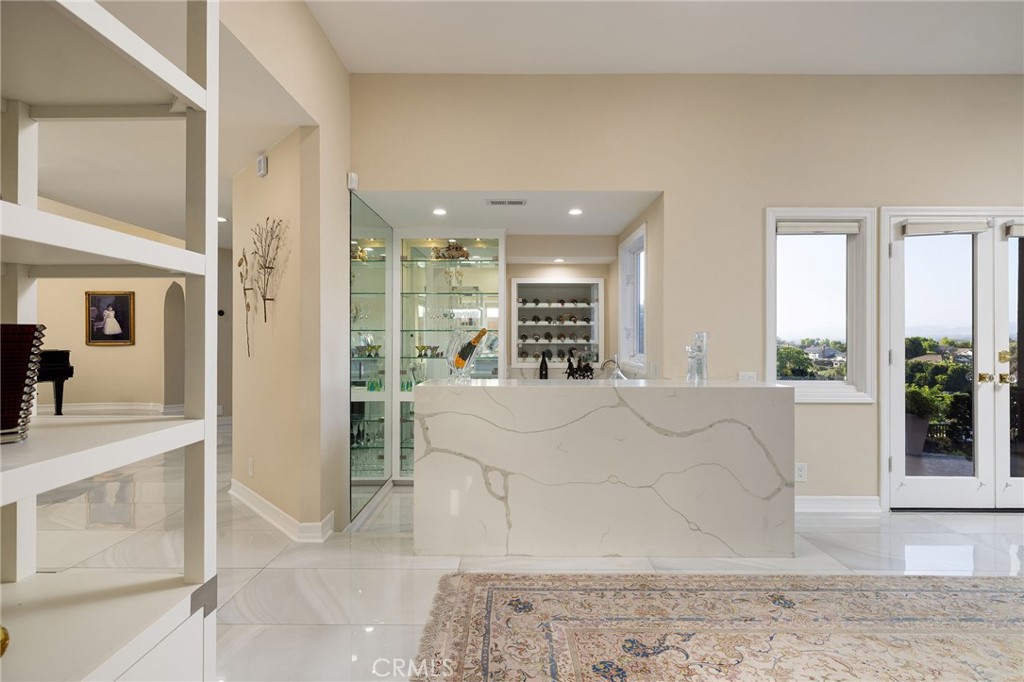 MLS #OC25258193 image #14