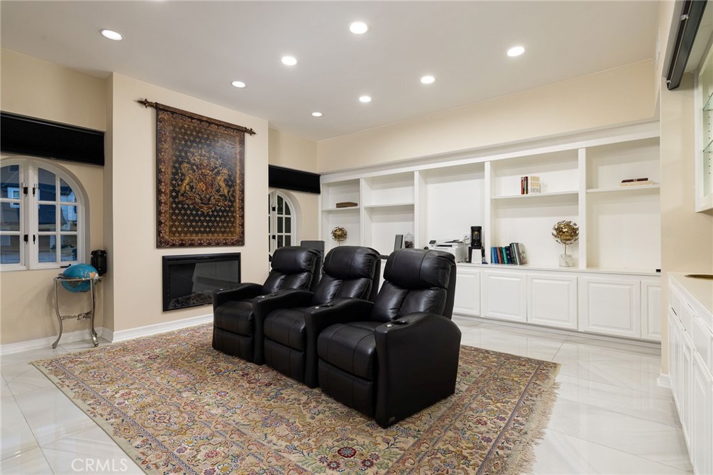 MLS #OC25258193 image #20