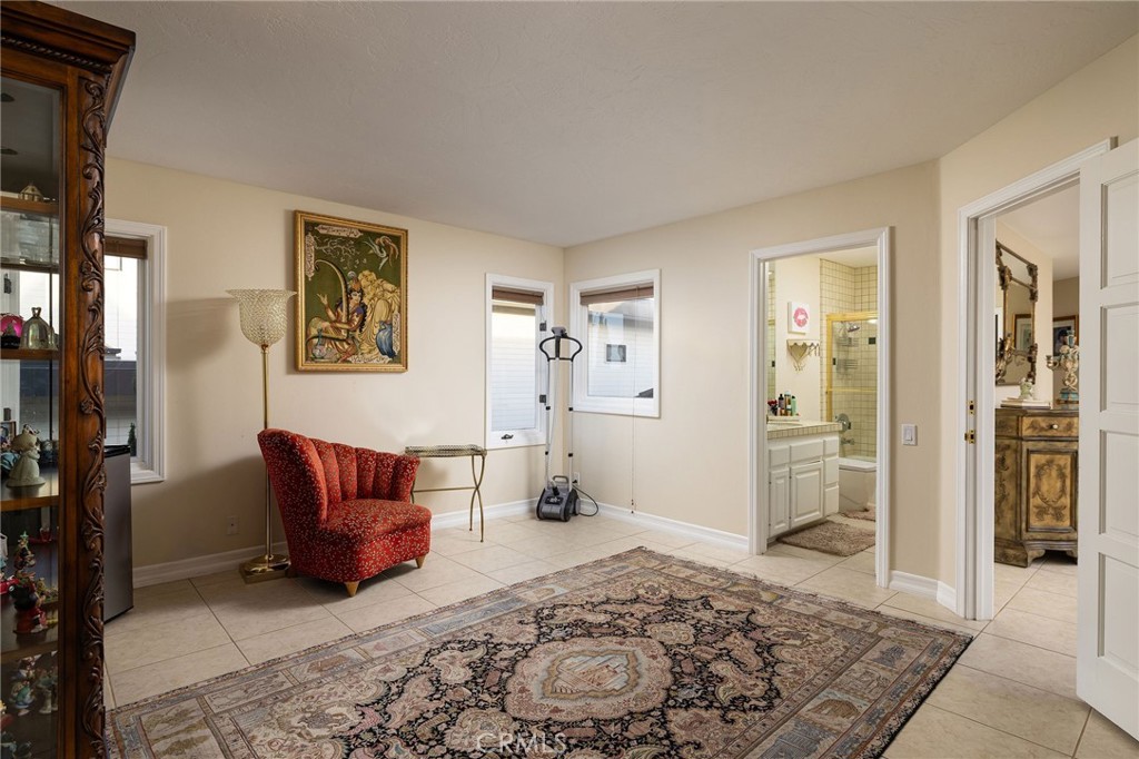 MLS #OC25258193 image #30