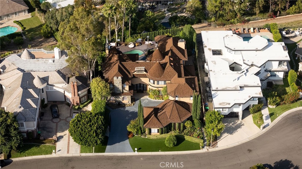 MLS #OC25258193 image #31