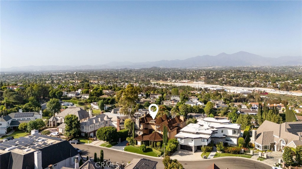 MLS #OC25258193 image #35