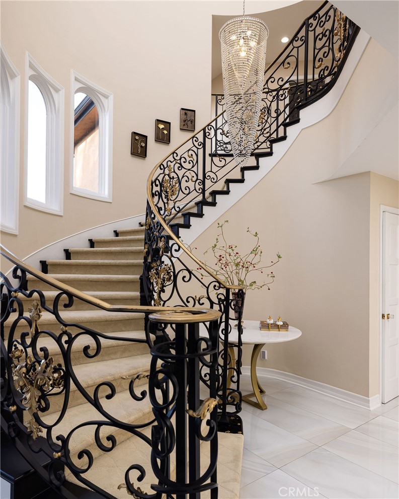 MLS #OC25258193 image #5