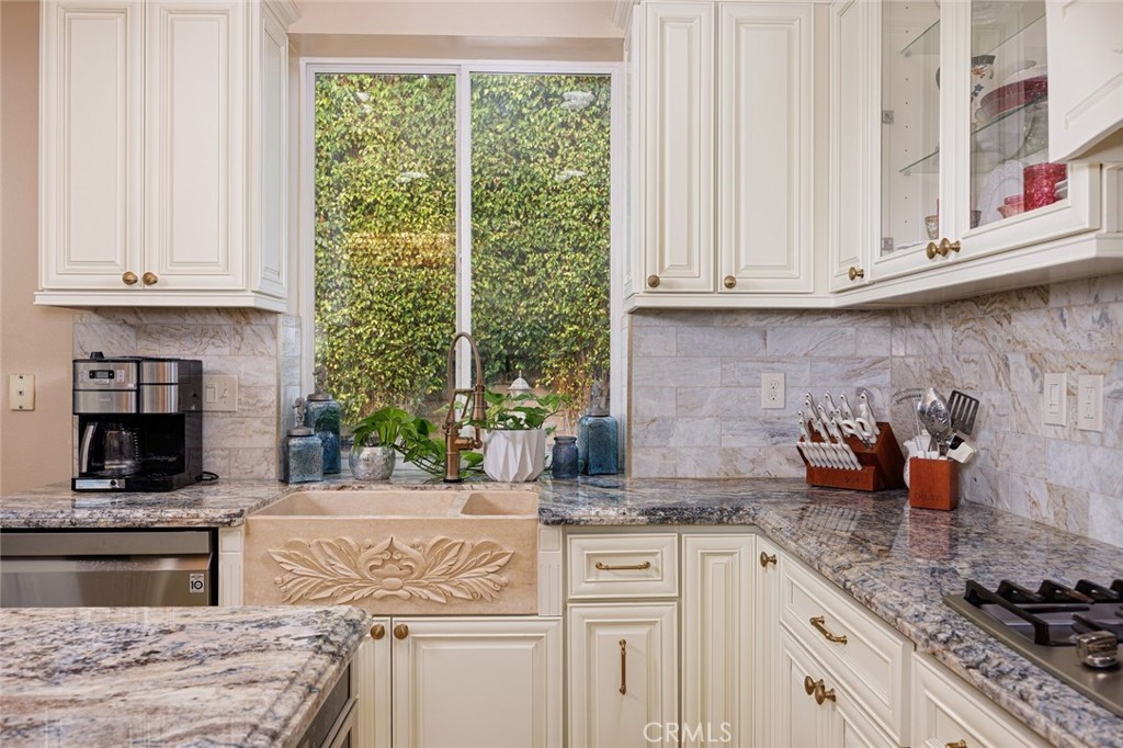 MLS #OC25258202 image #10